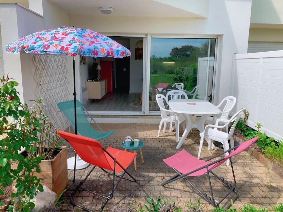 Au Ti Menhir * 2 A 4 Vacanciers * Piscine * Wifi Carnac Esterno foto